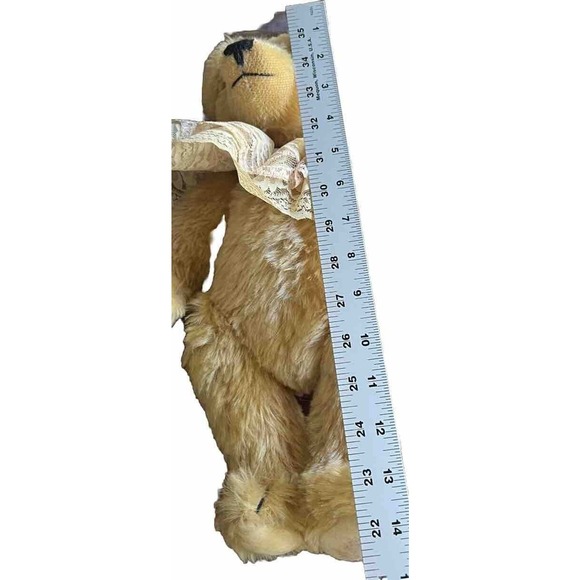 Annette Funicello bear ~ jointed, Mohair- Lace Collar - Collection- Rare - Picture 9 of 9